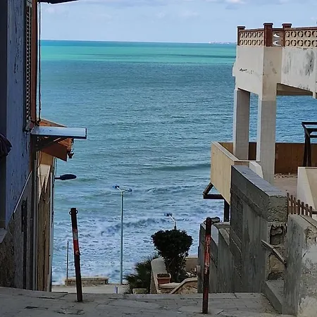 La Casa Del Mare Holiday home Cava d'Aliga